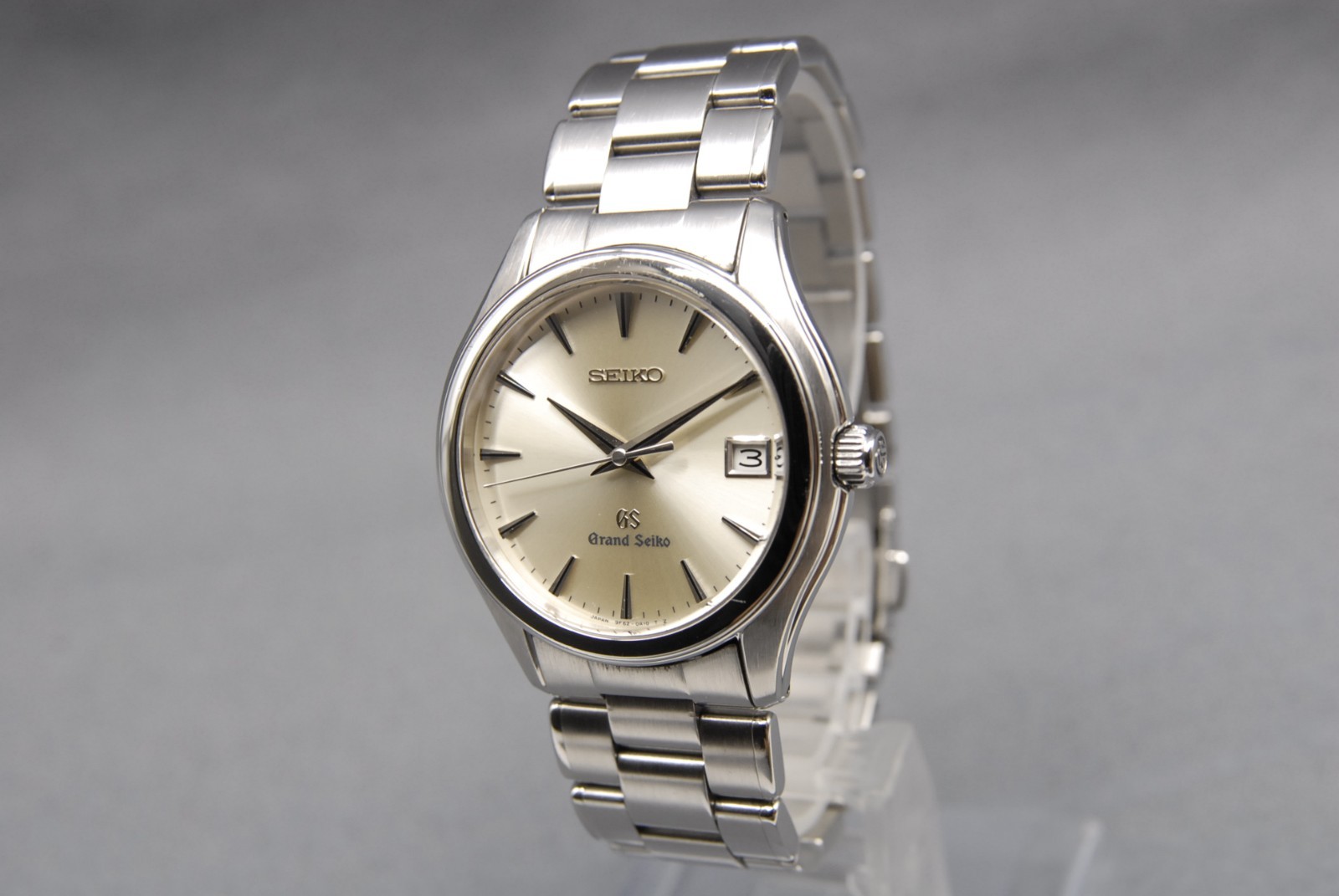1999 [Near MINT] GRAND SEIKO 9F62-0A10 GS 35mm Silver Dial Date QZ Men’s Watch
