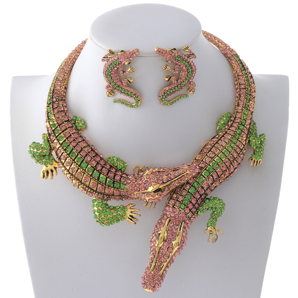 Gold Tone Metal Large Crystal Rhinestone Alligator Necklace Earring Set NK250…