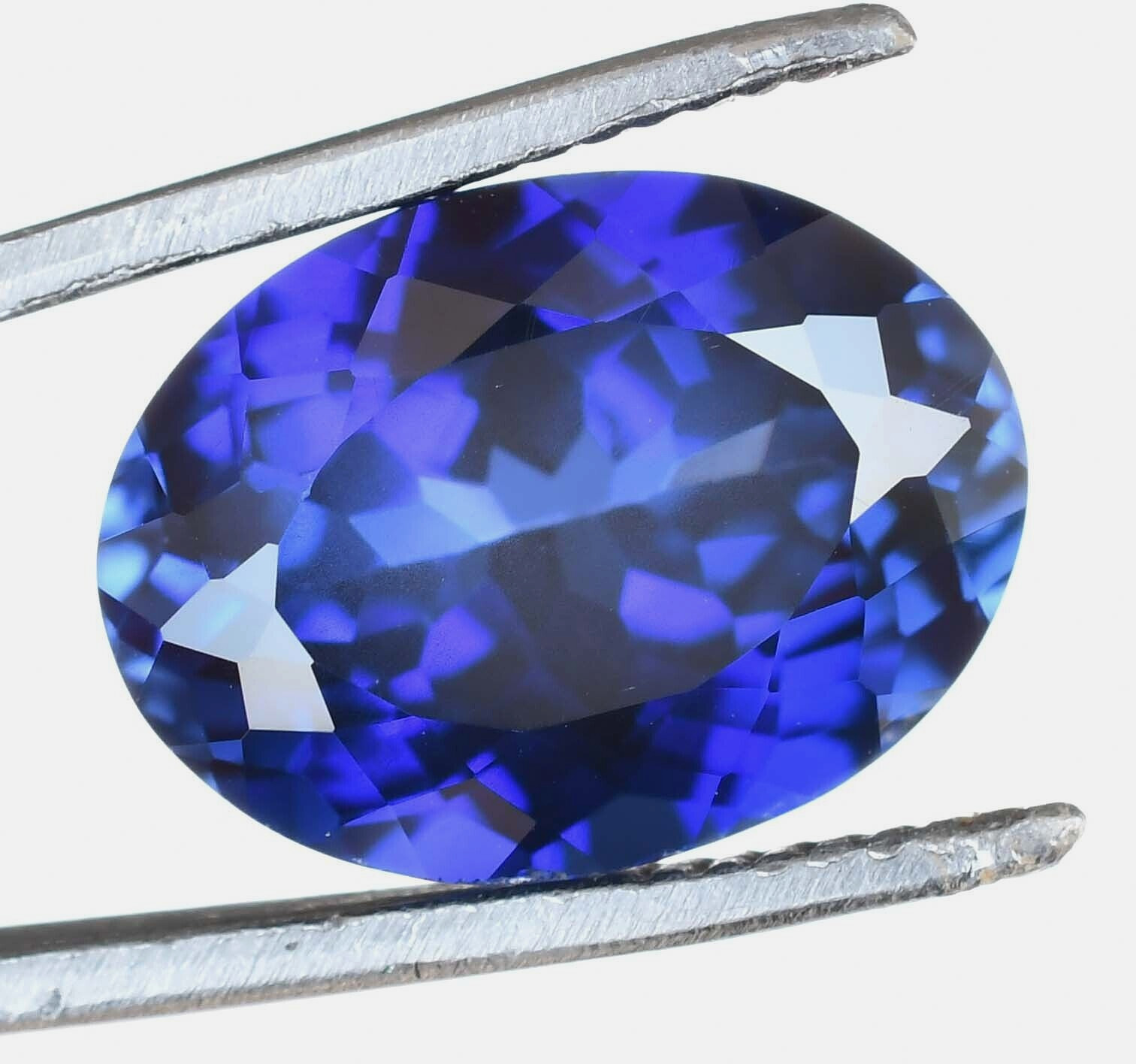 Natural Blue Ceylon Sapphire 8.50 Ct Oval Certified Flawless Loose Gemstone