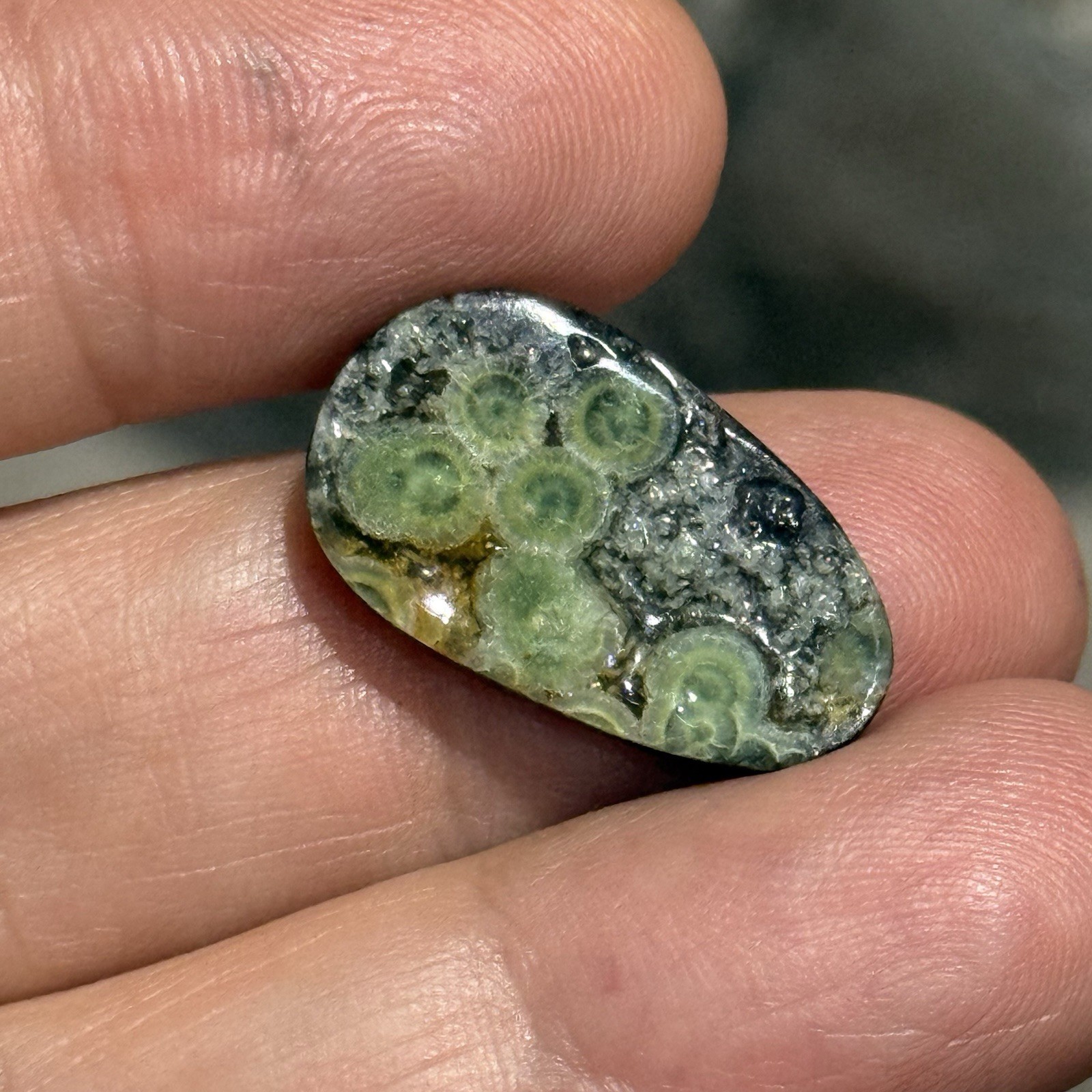10.9ct 22x13x4.5mm Rare Lime Green Wavelite Loose Drusy Cabochon Gem
