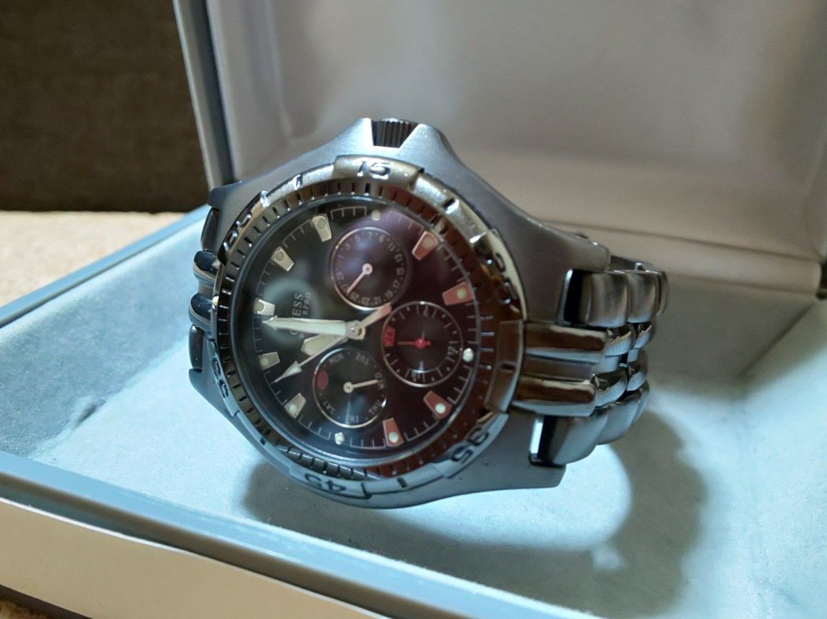 GUESS Water Pro Diver Men’s Chronograph Black Gunmetal Rotating Bezel From Japan