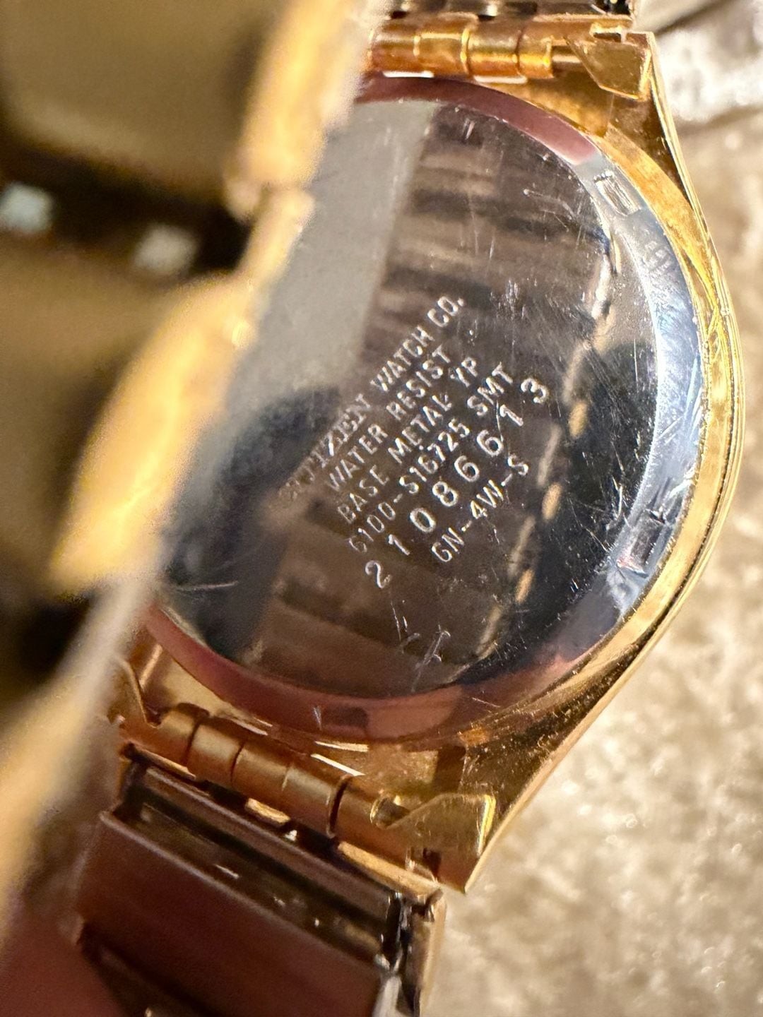 Vintage Citizen CQ Quartz Gold-Tone Day-Date Watch (Ref: 6100-S16725)