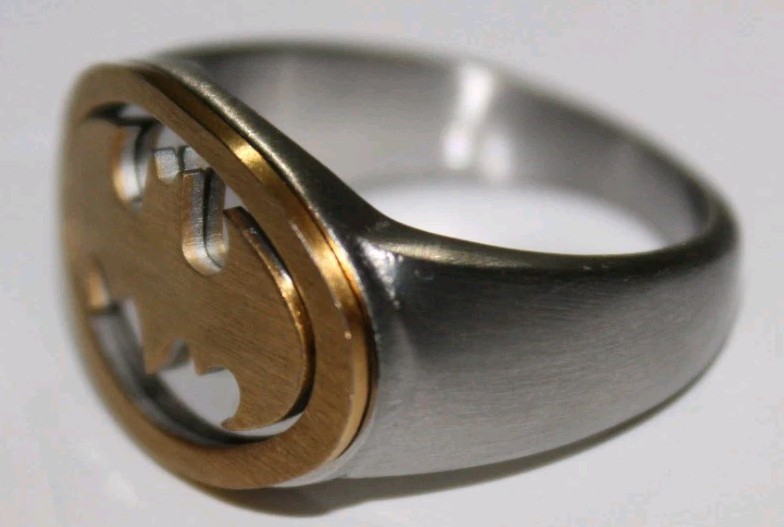 Batman Ring Stainless Steel (s18) DC Comics Batman Logo Warner Bros