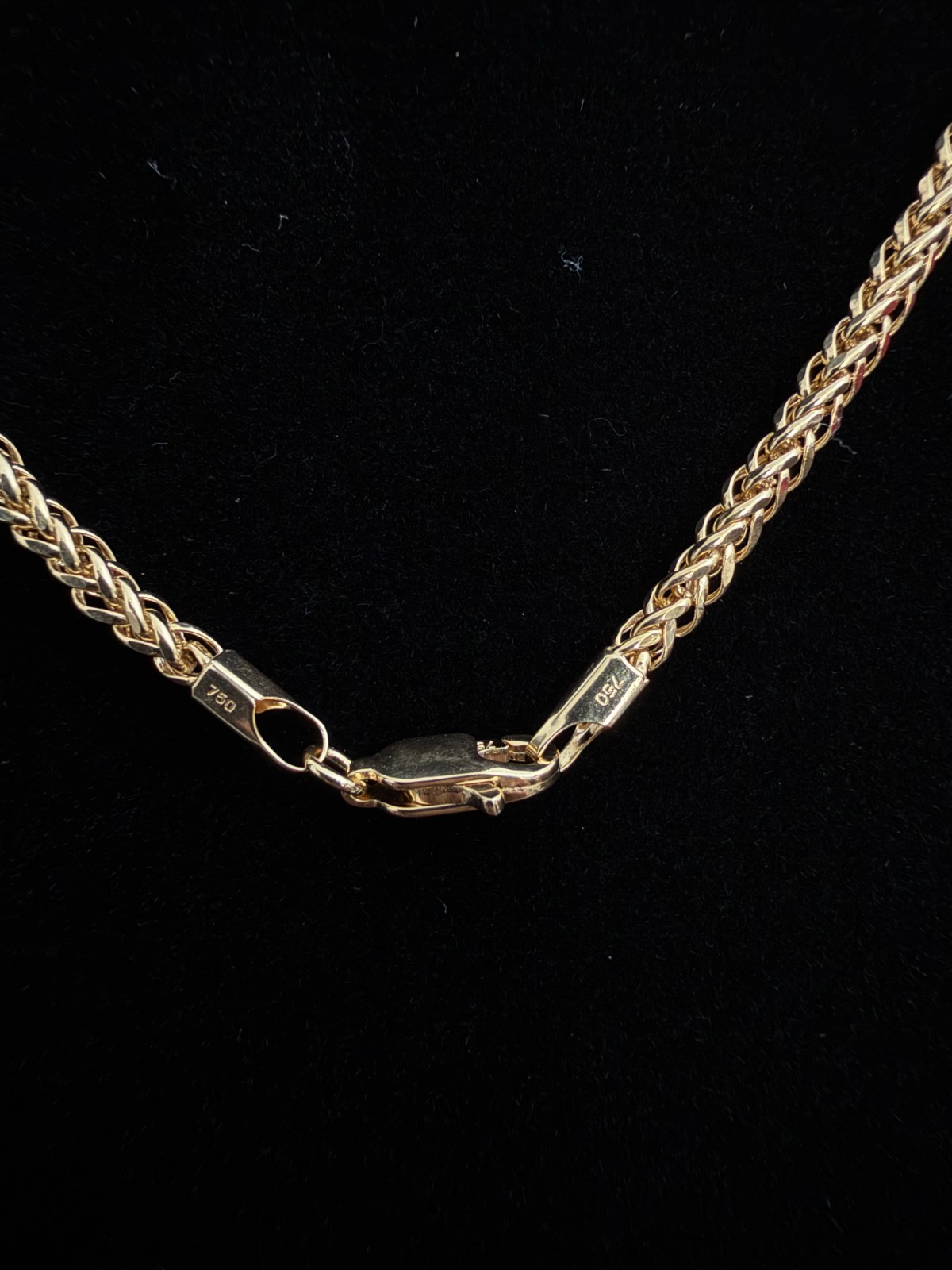Solid 18K Yellow Gold Box Franco Necklace 18″ – 2mm – 5.42g Genuine 750