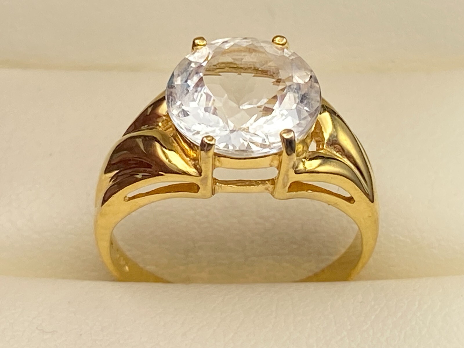 Clyde Duneiere 14K Yellow Gold 3.8ct Clear Stone Solitaire Ring Sz. 7 – 3.6gm