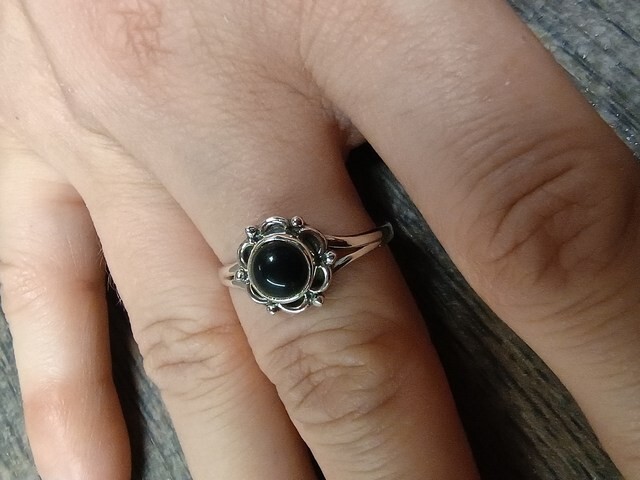 .925 Sterling Silver Ring w/ Polished Round Black Onyx Stone Size 9-1/4 JWY#B43