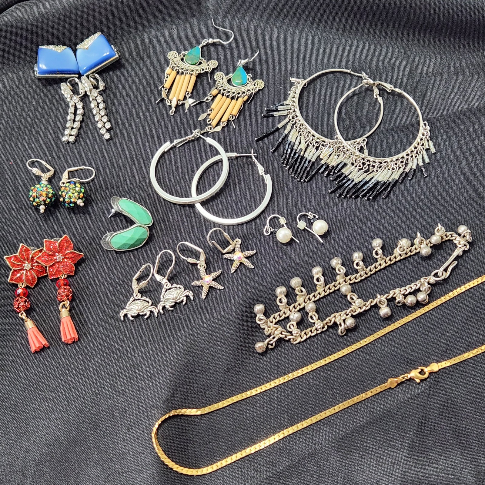 Lot of Fashion Jewelry Earings & Miscellaneous Some Are Hand Crafted See Picture