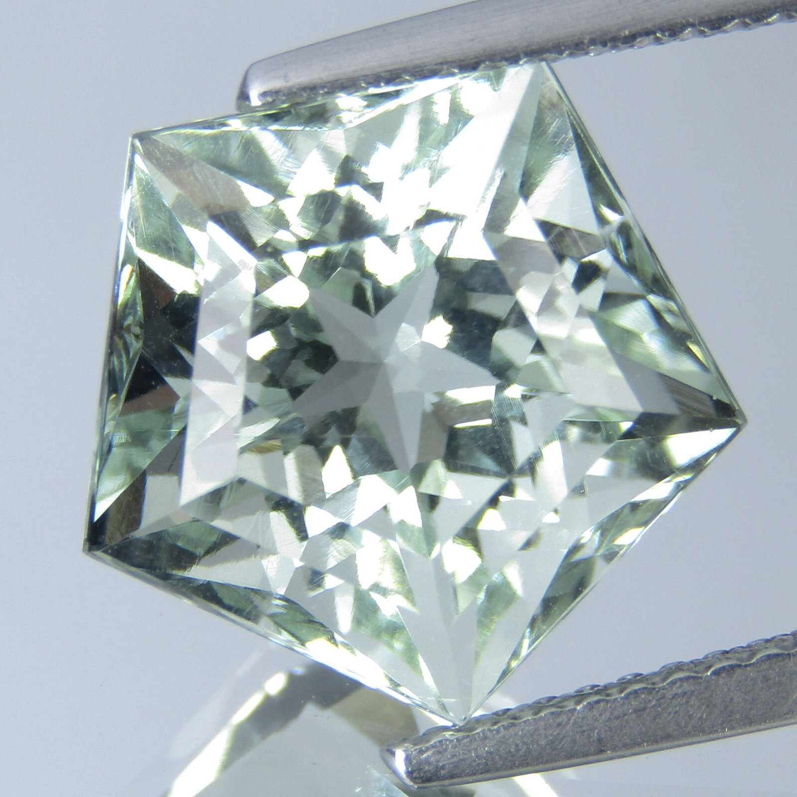 6.88Cts Nice Natural Green Amethyst (Prasiolite) 12.2mm Fancy Pentagon Cut Gem