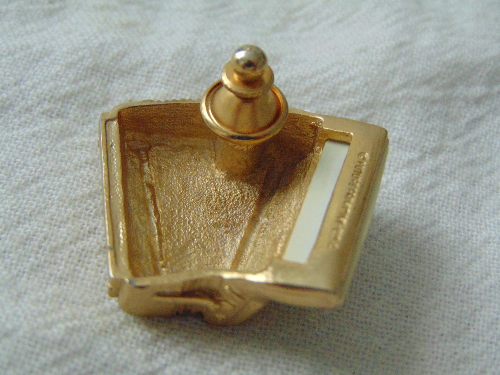 vtg Future Primitives U.S.A signed Acordian pin