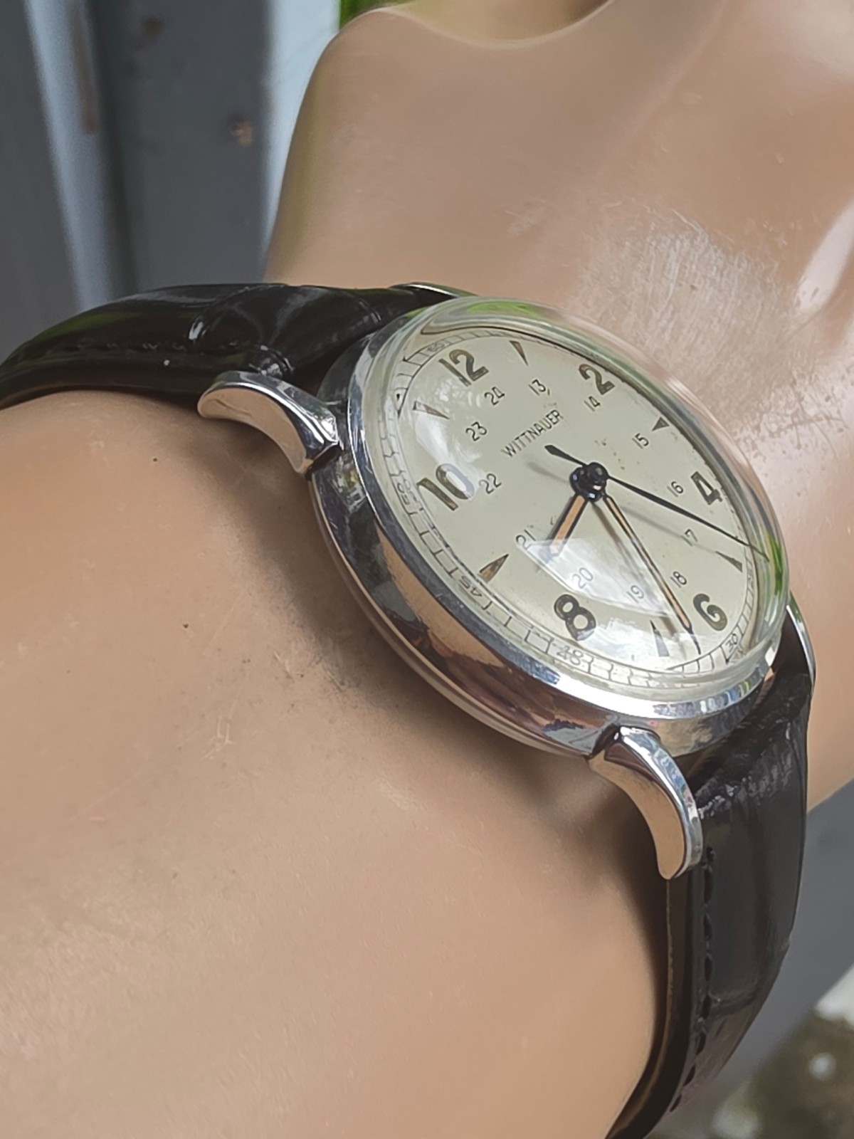 Vintage WITTNAUER men’s manual wind watch Military Style 24H dial 1950s