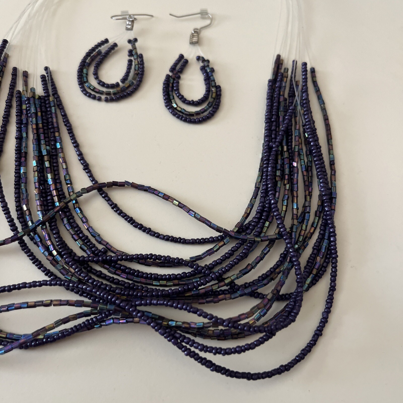 New Set Beautiful Iridescent Blue/Purple Glass Bead Earrings & Necklace