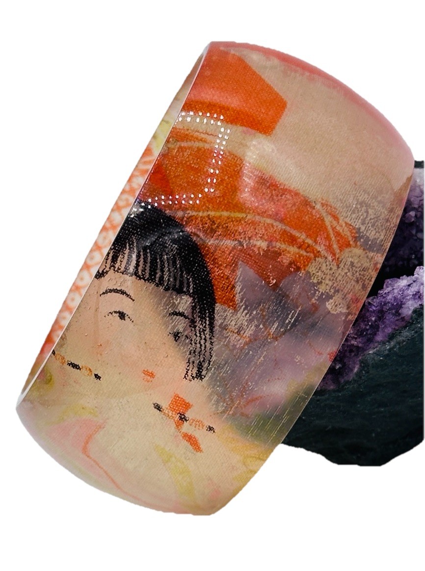 Vintage Signed Asian Geisha Decoupage Lucite Wide Bangle Bracelet Orange