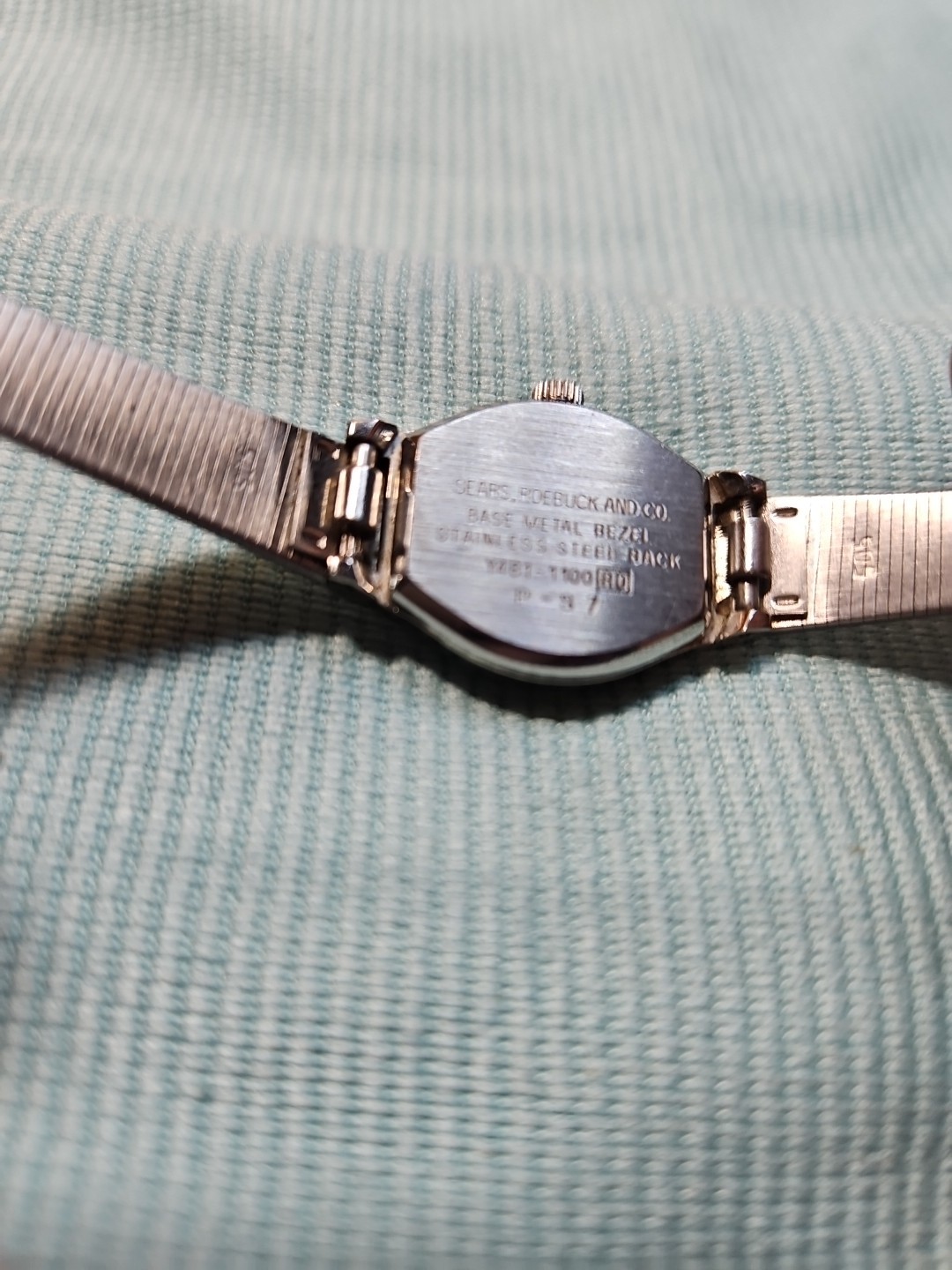 Sears Women’s Phasar Watch Y481-1100 Gold Tone READ Sears Roebuck and Co VTG