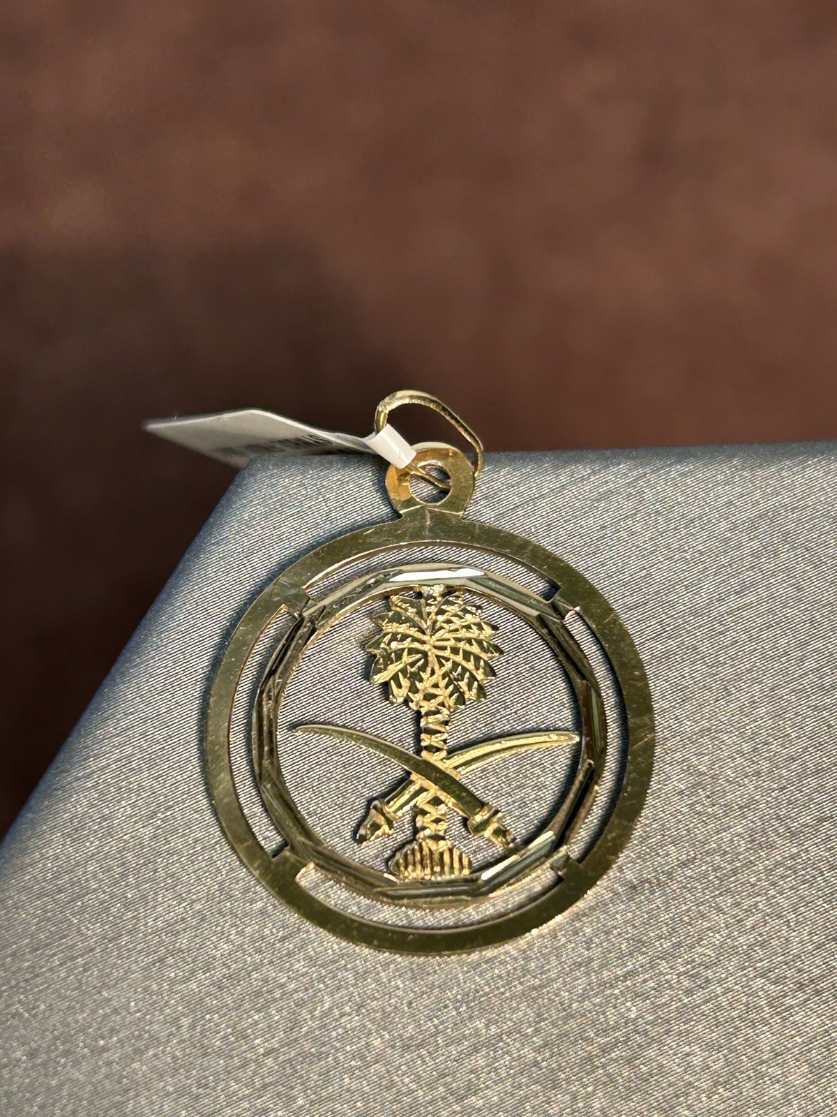 YellowGold Saudi Arabia Palm Tree & Crossed Swords National Emblem Pendant Charm