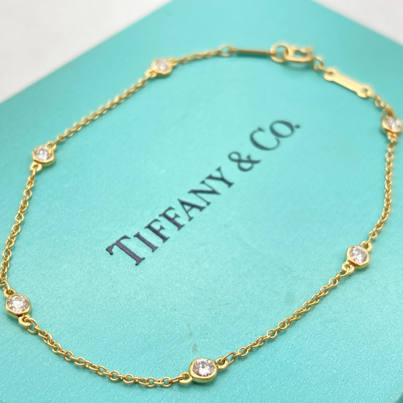 Tiffany & Co. by the Yard 6P Diamond Bracelet Gold 6 1/2″ 1.1g
