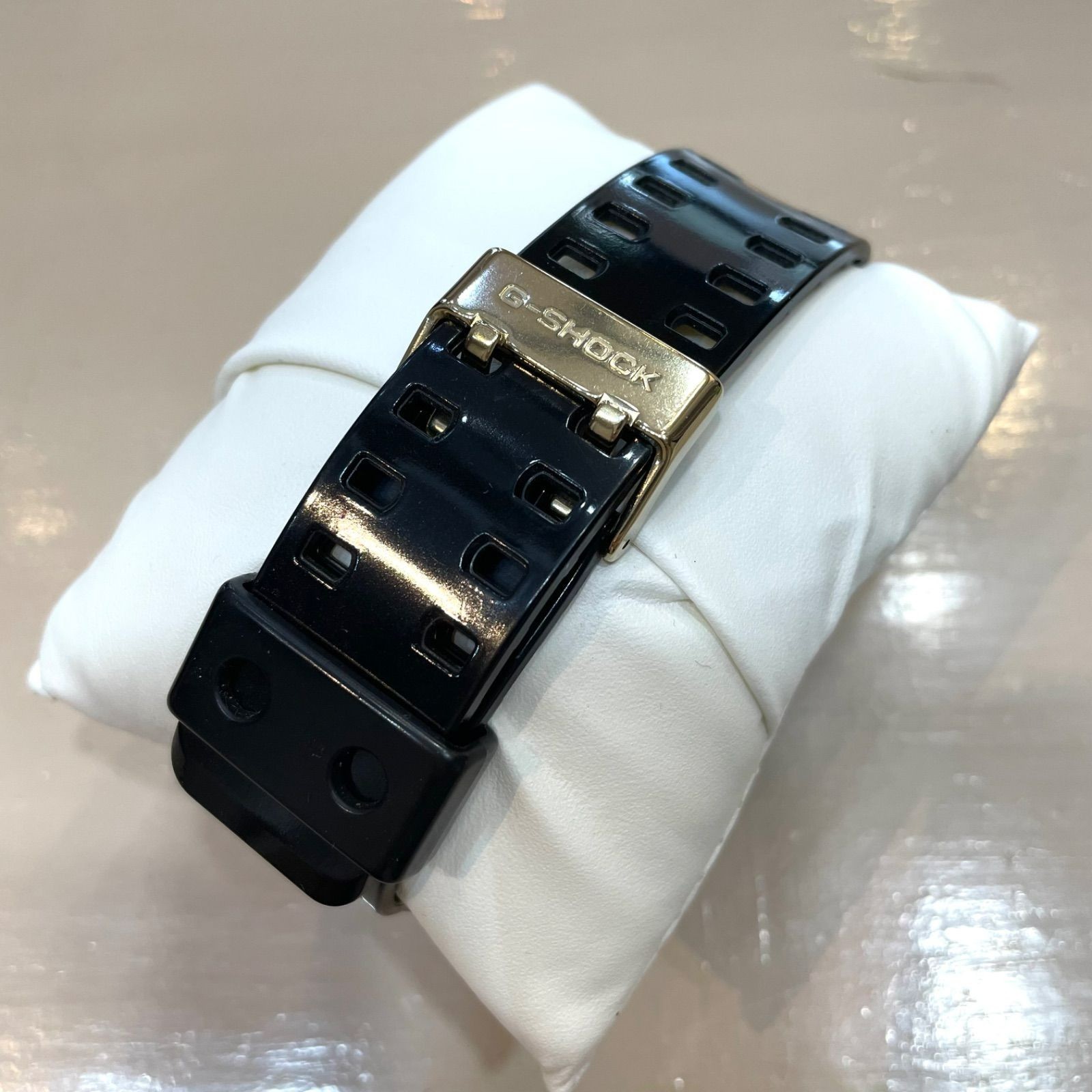 CASIO G-SHOCK GA-110GB-1AJF black & Gold Men’s Watch