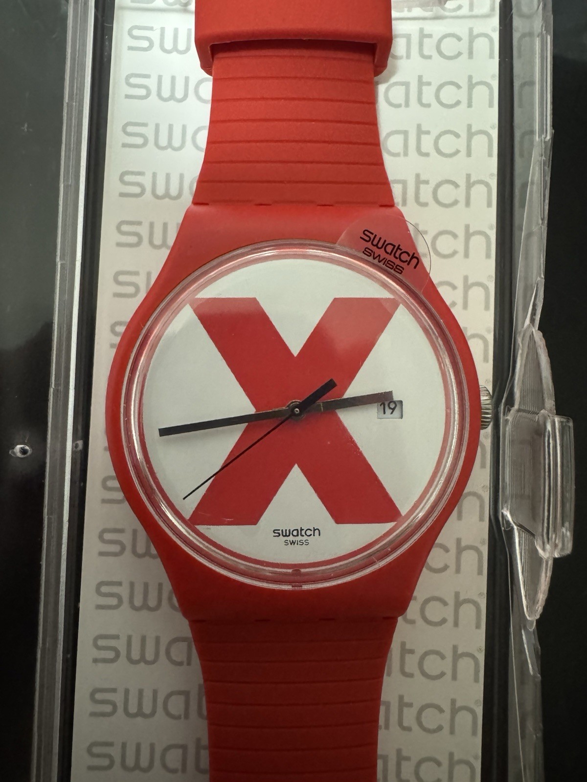 NEW🚨 Swatch XX-RATED RED SUOR400 Swiss Made 41mm New Gent Watch