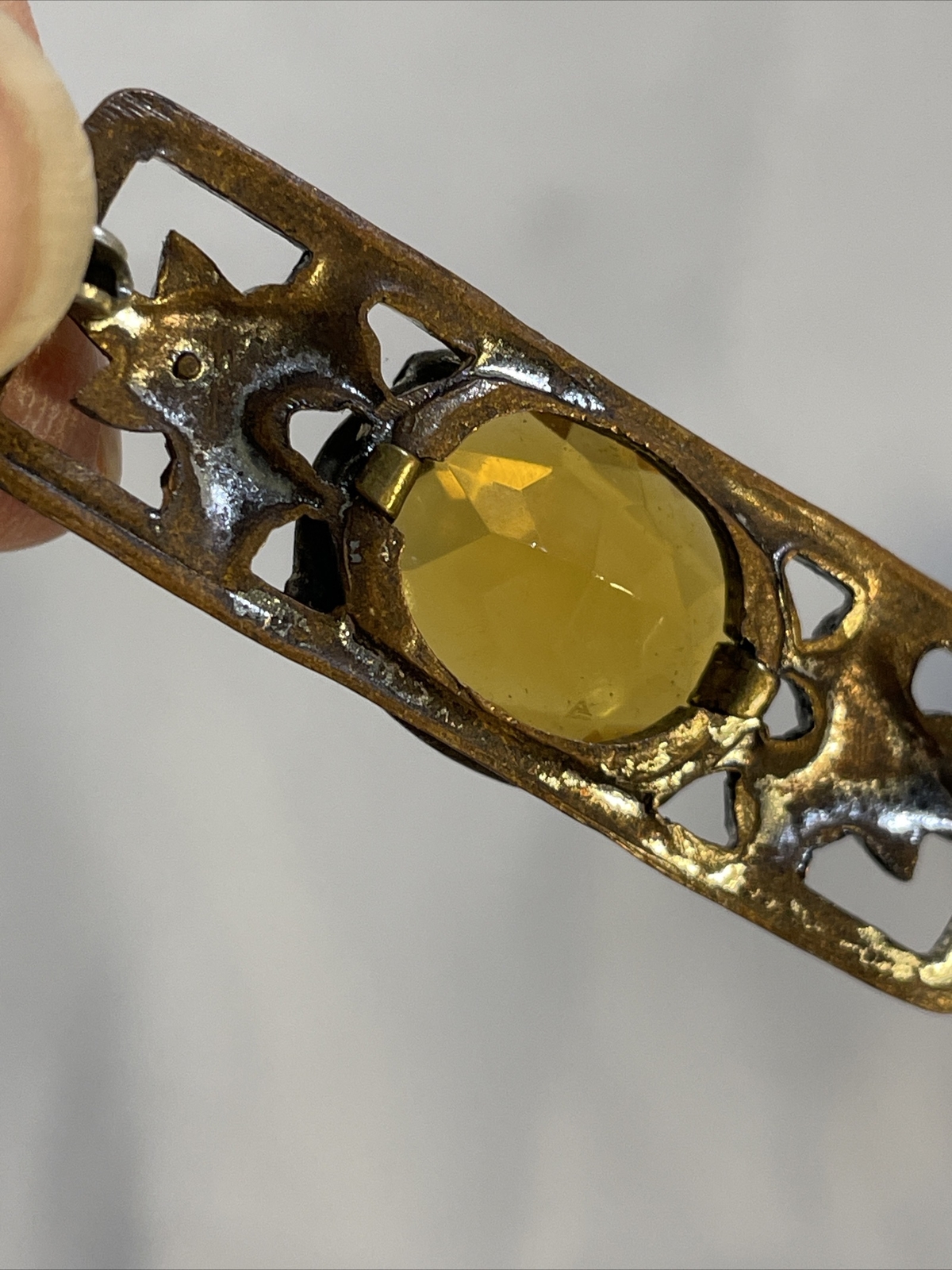 Vintage Brooch Enamel & Stone/Glass Yellow Stone Metal-Brass Or Copper Pin Bac