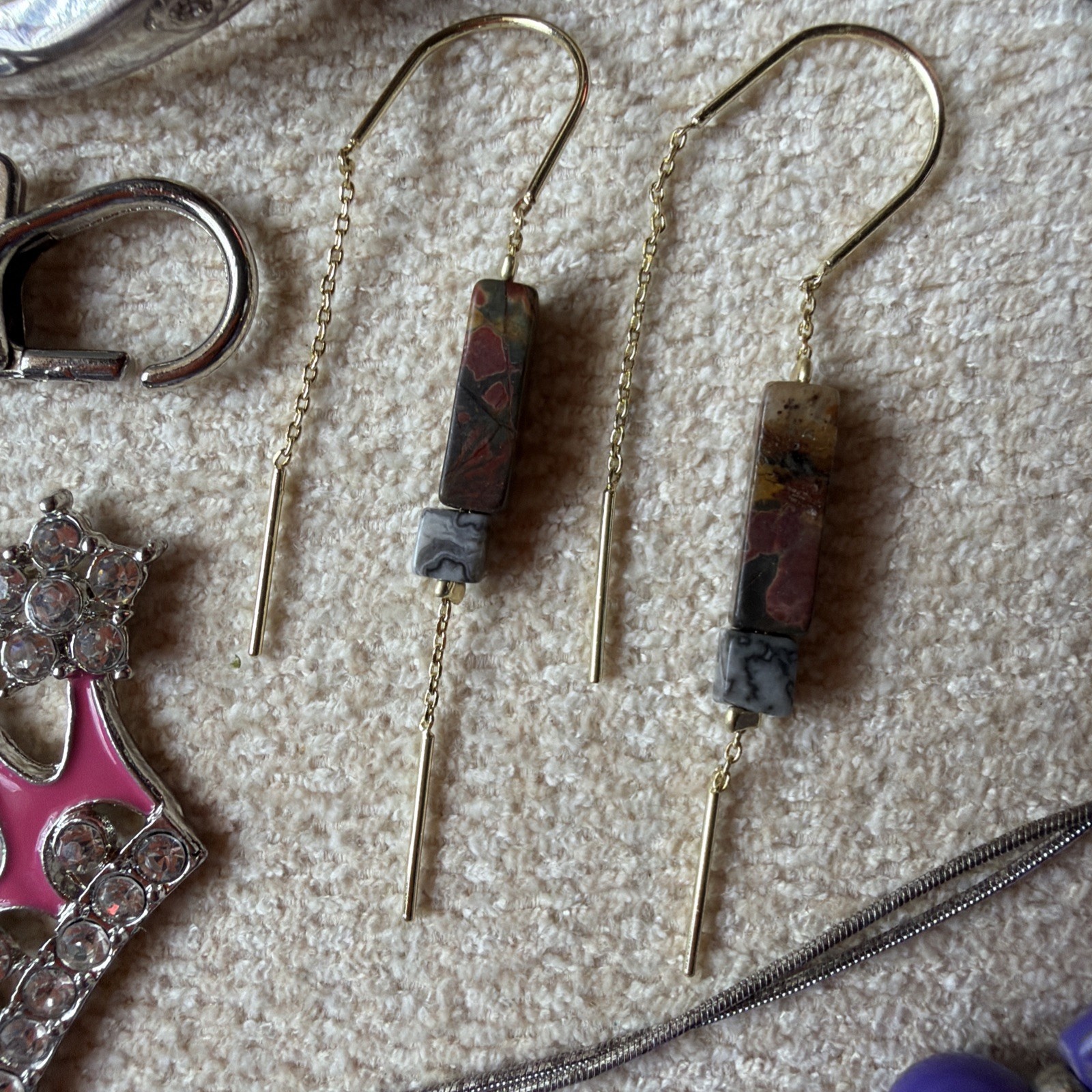 Mixed Jewelry lot of 16 Vintage and modern Some marked Estate Sale Find