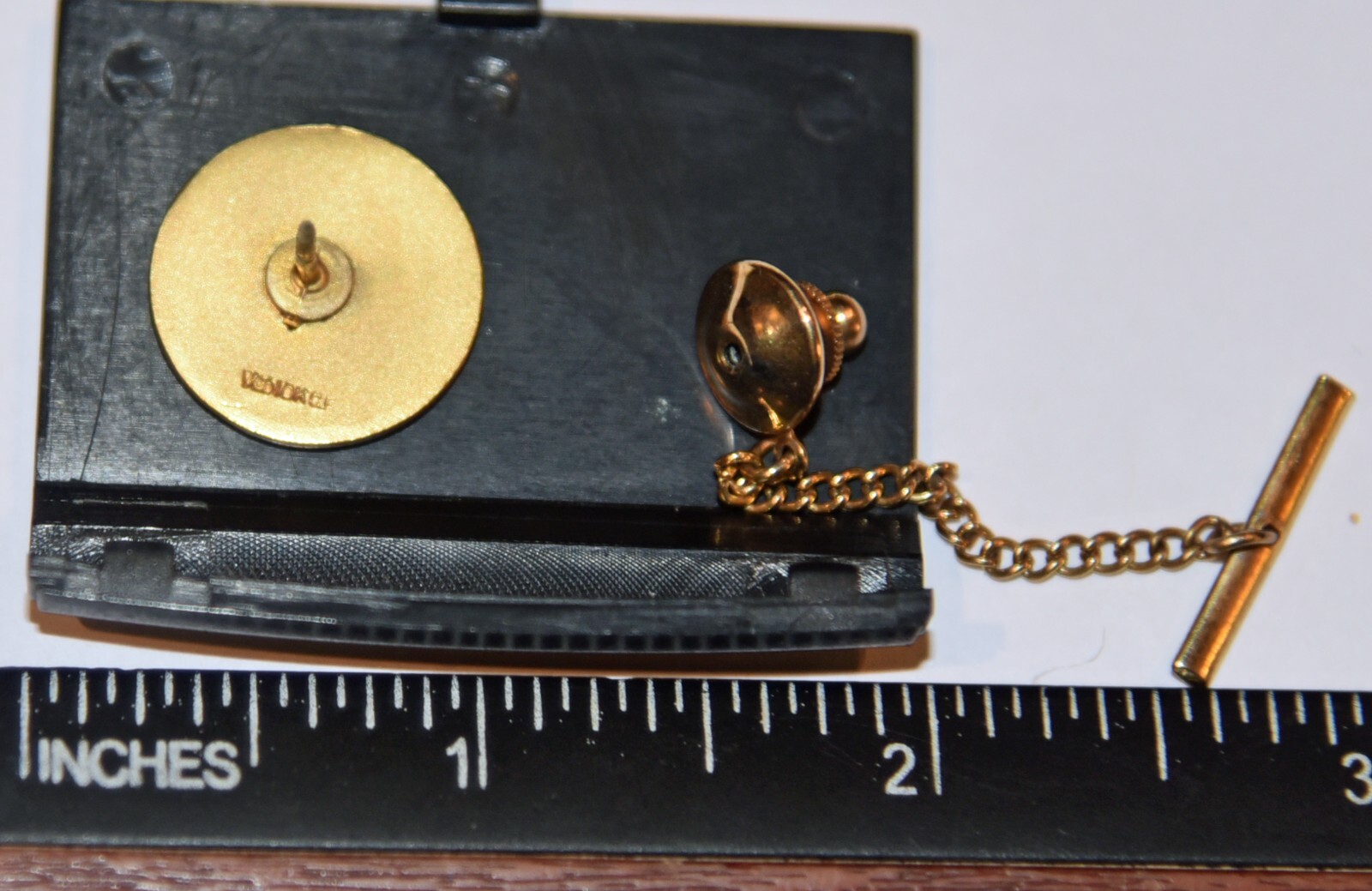 RARE 1/20 10K GF Tie Tack with Leprechaun holding lightning bolts & shillelagh