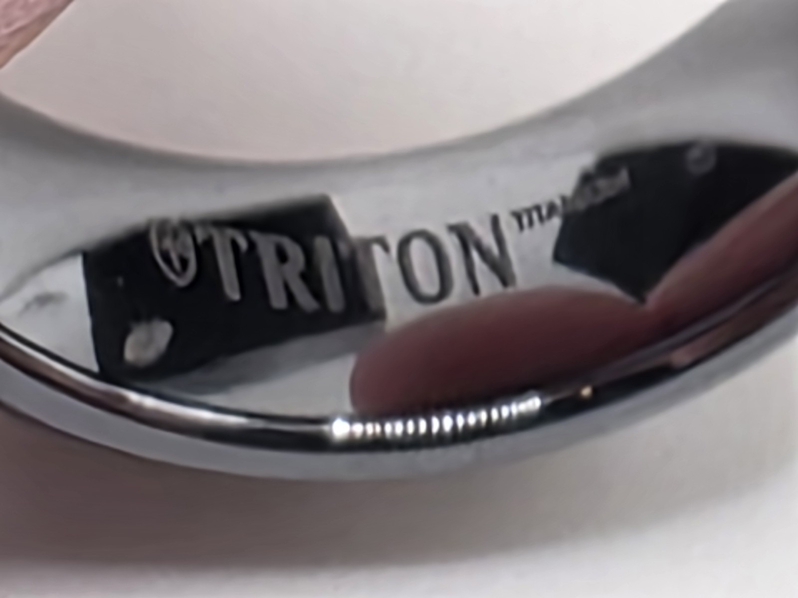 Triton Titanium Wedding Band Ring Approx Size 11 8mm Carbon Fiber Blue Inlay Box