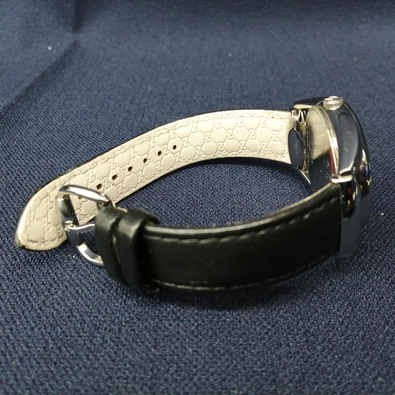 Horsebit Model YA139401 GUCCI