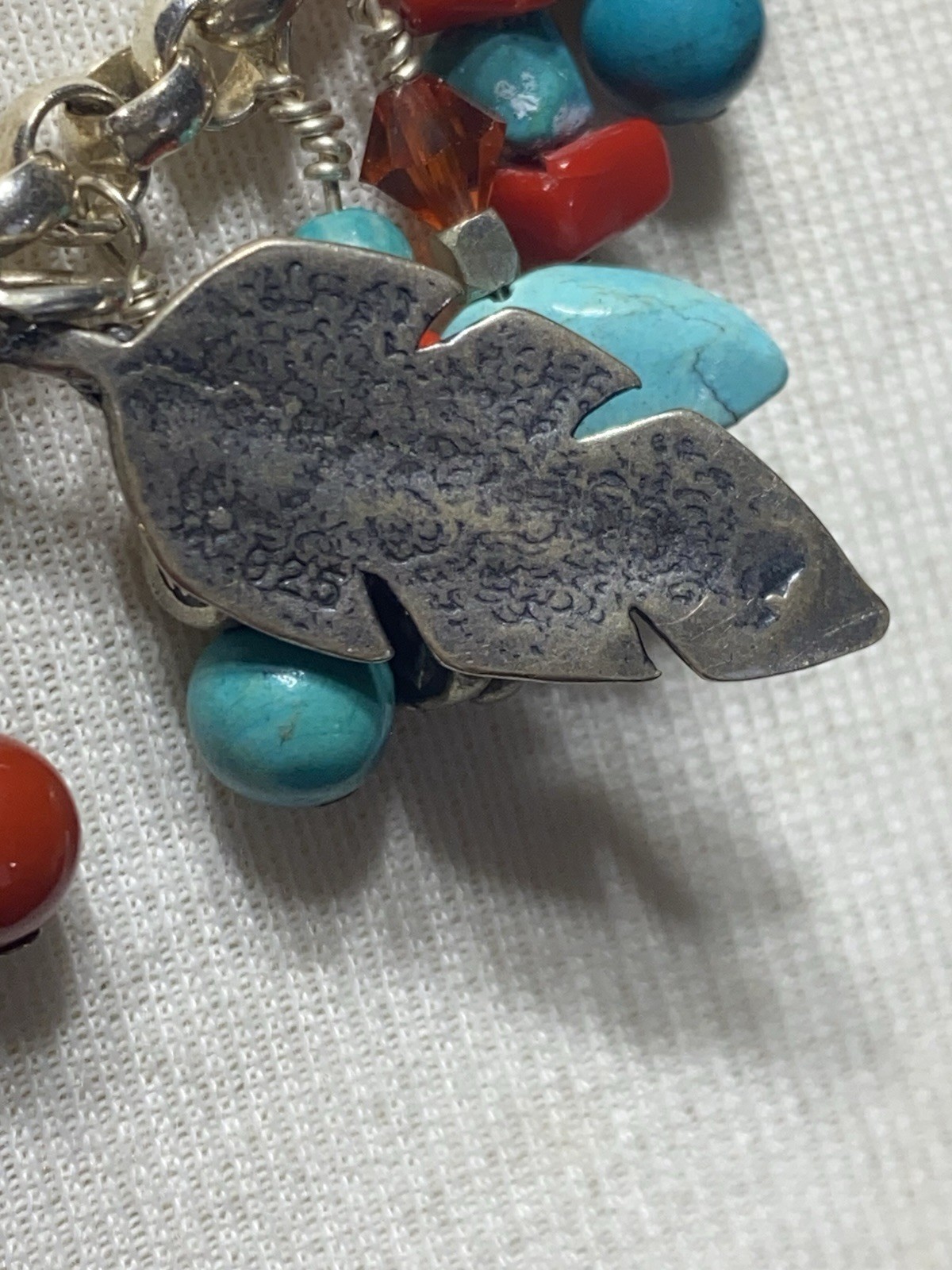 VINTAGE SOUTHWEST TURQUOISE & RED CORAL STERLING SILVER FEATHER CHARM NECKLACE