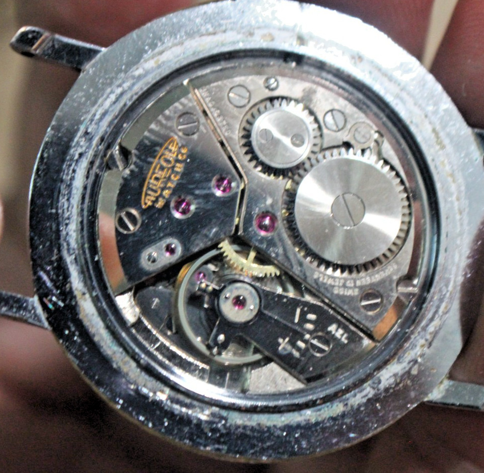 Wonderful AUREOLE Mystery Dial 17J Men’s Watch 146.55