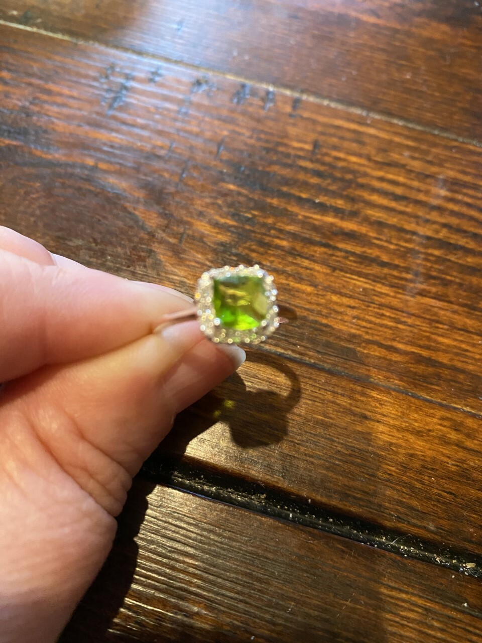 Alluring Cushion 7mm Top Rich Green Peridot W Cz 925 Sterling Silver Ring 7