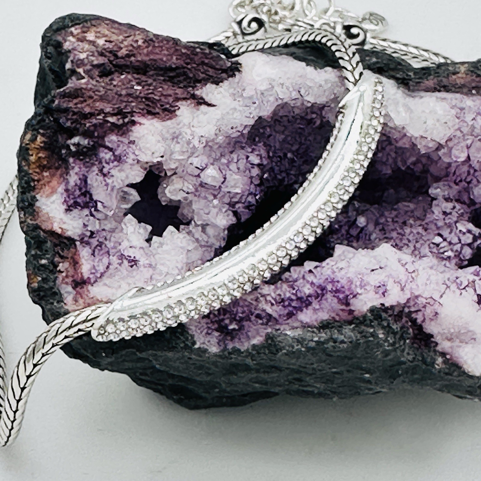 Brighton Meridian Blaze Collar Necklace JL3992 Swarovski Crystal Silver 16-18”