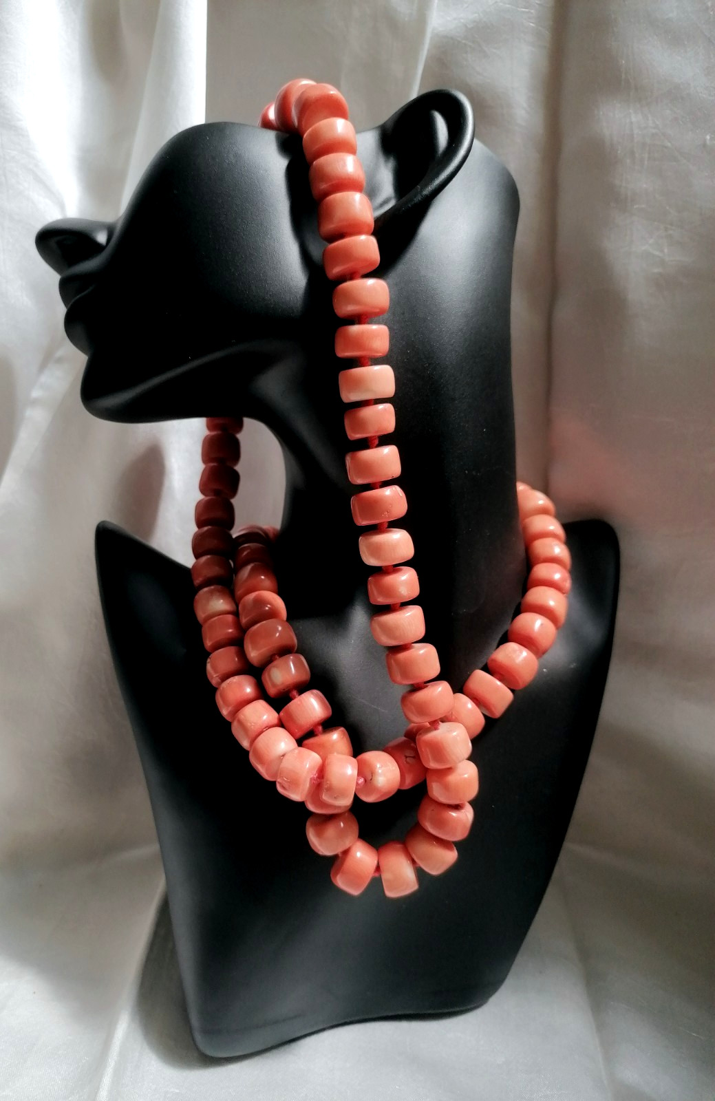 SPECTACULAR MAXI LONG NECKLACE CORAL BAMBOO SALMON CLASP SILVER GOLD.