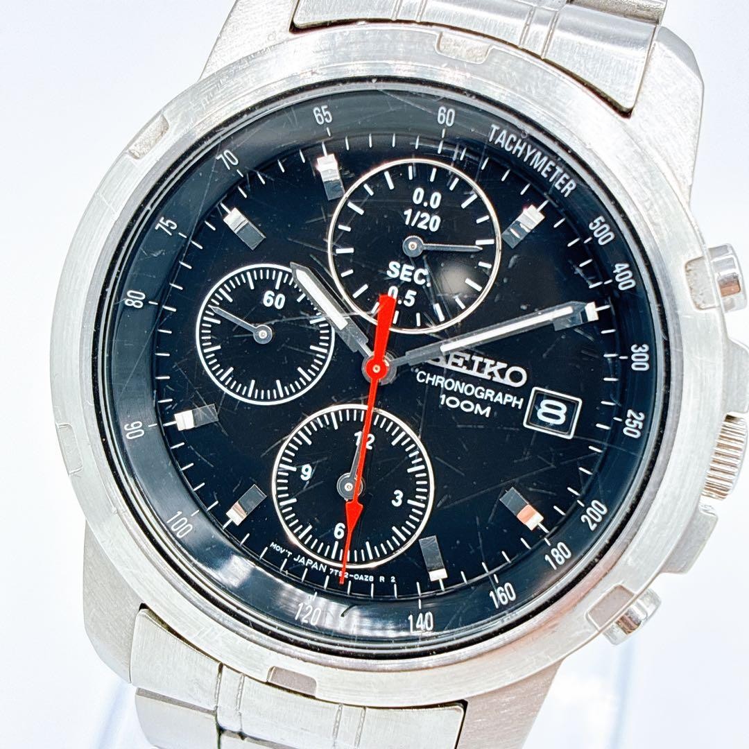 SEIKO Chronograph 7T92-0BF0, Black Dial, Red Hands, 1990