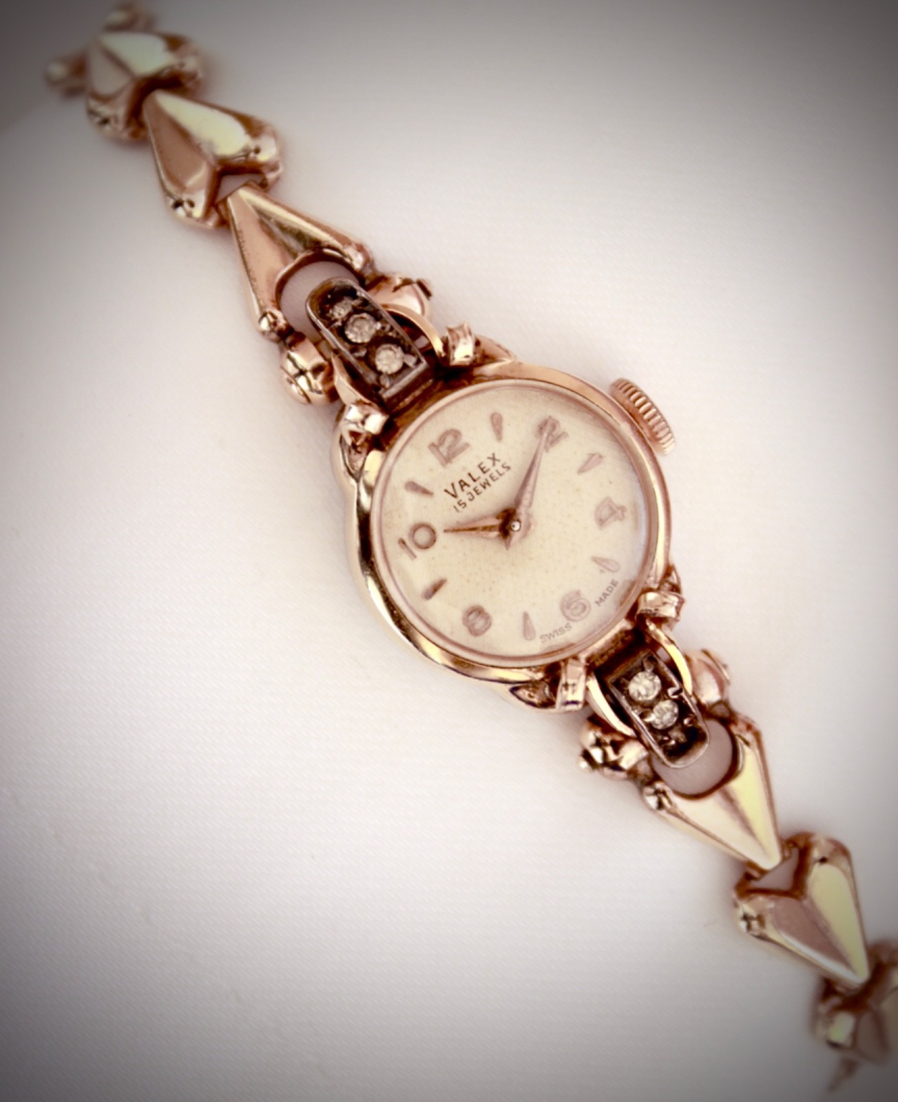 Vintage VALEX 15 Jewels Mechanical (Manual Wind) Gold Plated Ladies Swiss Watch