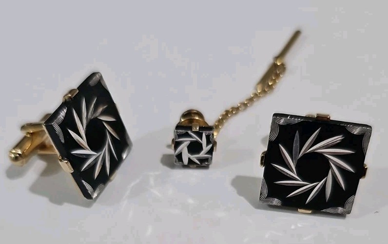 Vtg Swank Reverse Carved Lucite Cufflinks Tie Tac Set Black Silver Starburst MCM