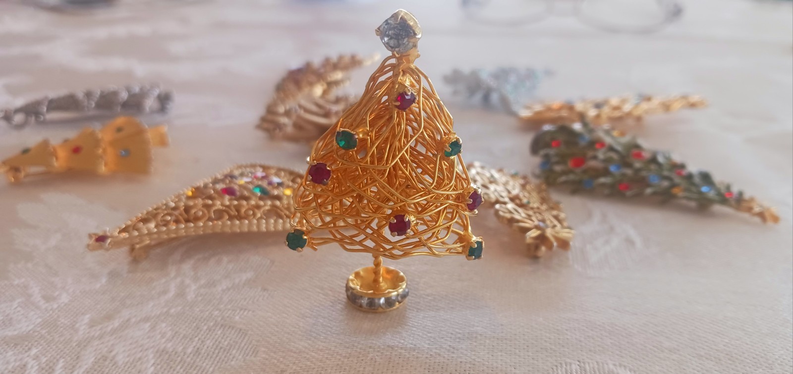 Estate Christmas Tree Brooches ~ TRIFARI CROWN ~ART ARTHUR ~GERRYS AVON ~ WIRE +