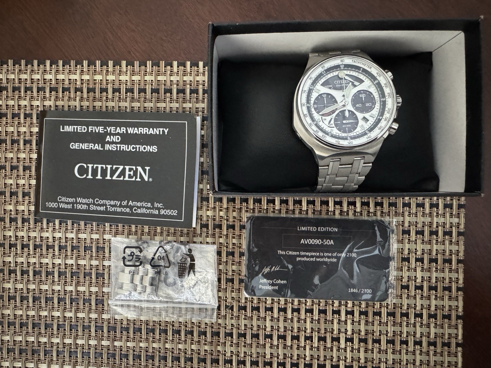 Citizen AV0090-50A Caliber 2100 Limited Edition 1846/2100 Eco Drive