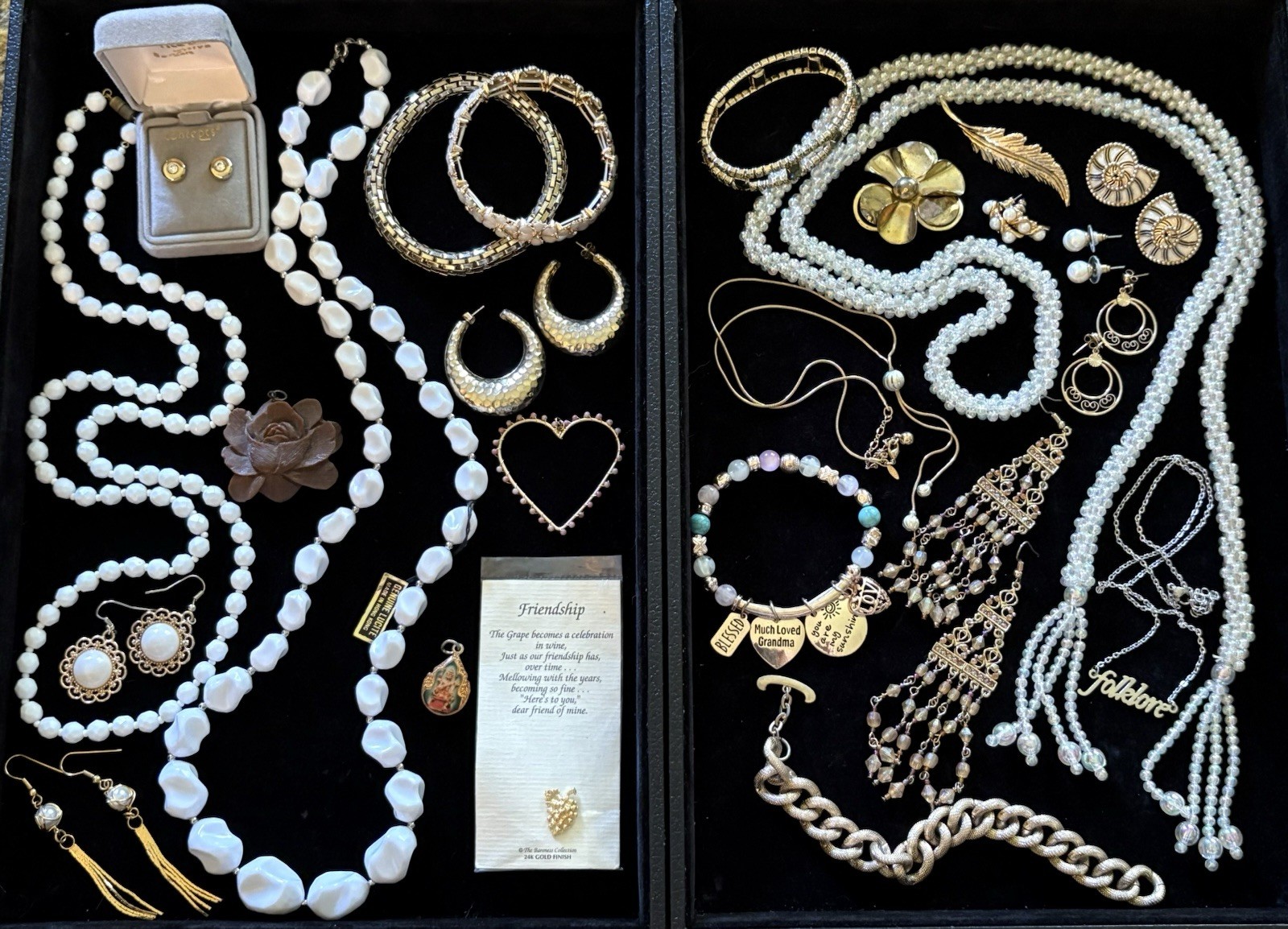 VTG Mix Estate Jewelry Lot 25pc White & Gold Tone Rhinestone Lucite All Wearable