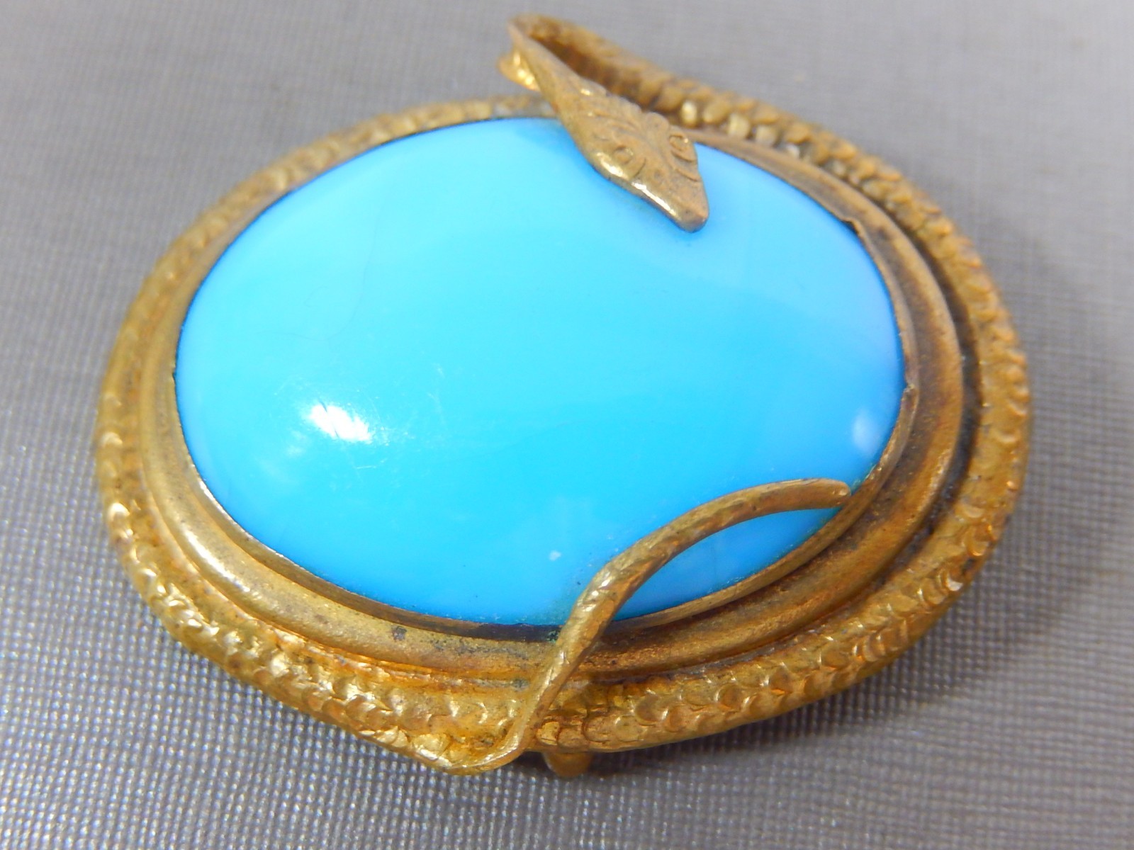 ANTIQUE VICTORIAN BRASS SNAKE LARGE PERSIAN TURQUOISE GLASS CABOCHON BROOCH