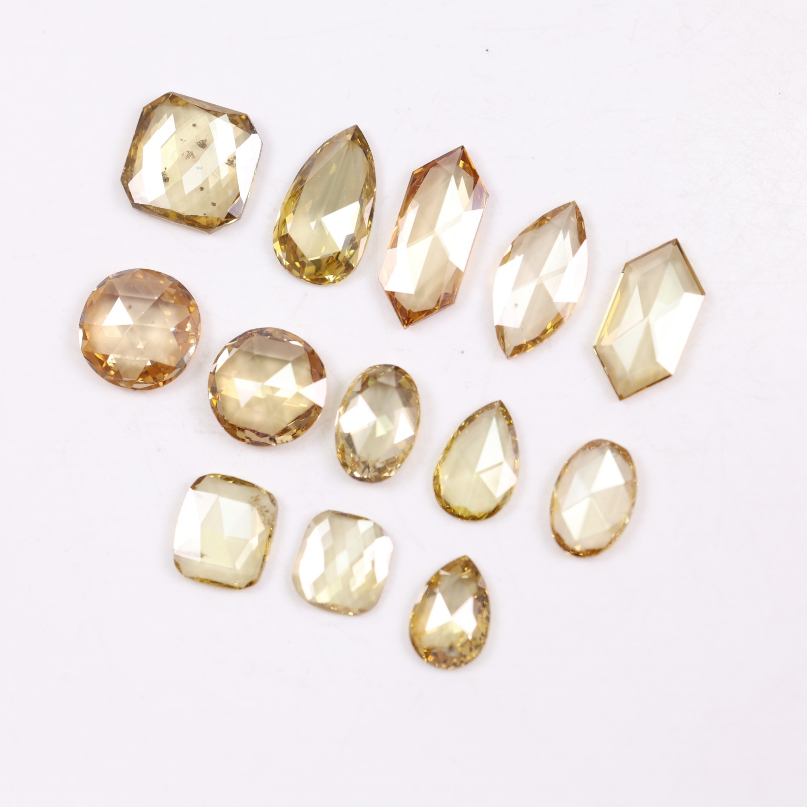 Mixed Shape Champagne Yellow Lab Diamond Loose Sustainable Stone For Fine Ring
