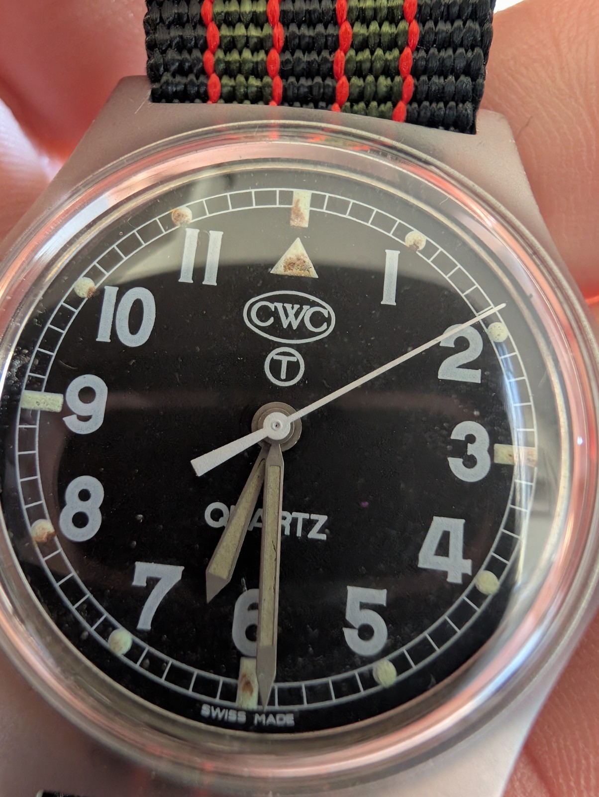 CWC Military G10 Royal Navy 0522/6645-99 wristwatch Watch Dated 1990 issued