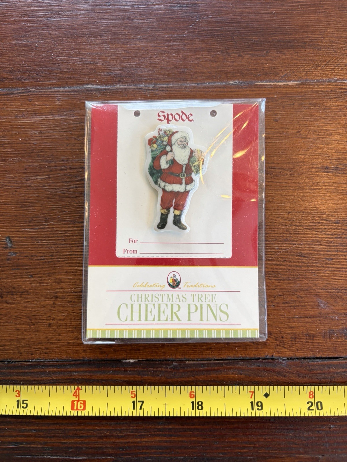 Spode Christmas Brooch Cheer Pin Classic Santa Claus Toy Bag Porcelain
