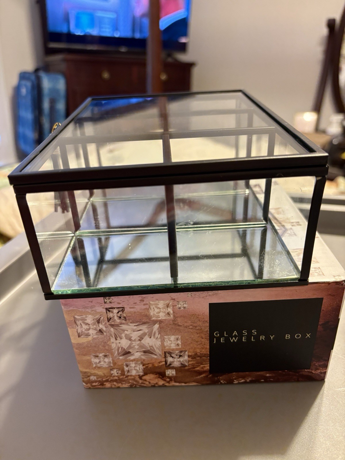 Glass Jewelry Box 5 Sections 7″x5″X 2.5″ New In Box. S 2