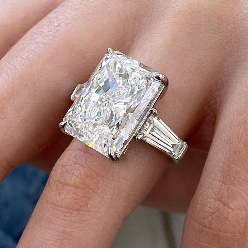 RARE 5.85 Ct Certified Radiant Cut White Treated Diamond 925 Silver Ring