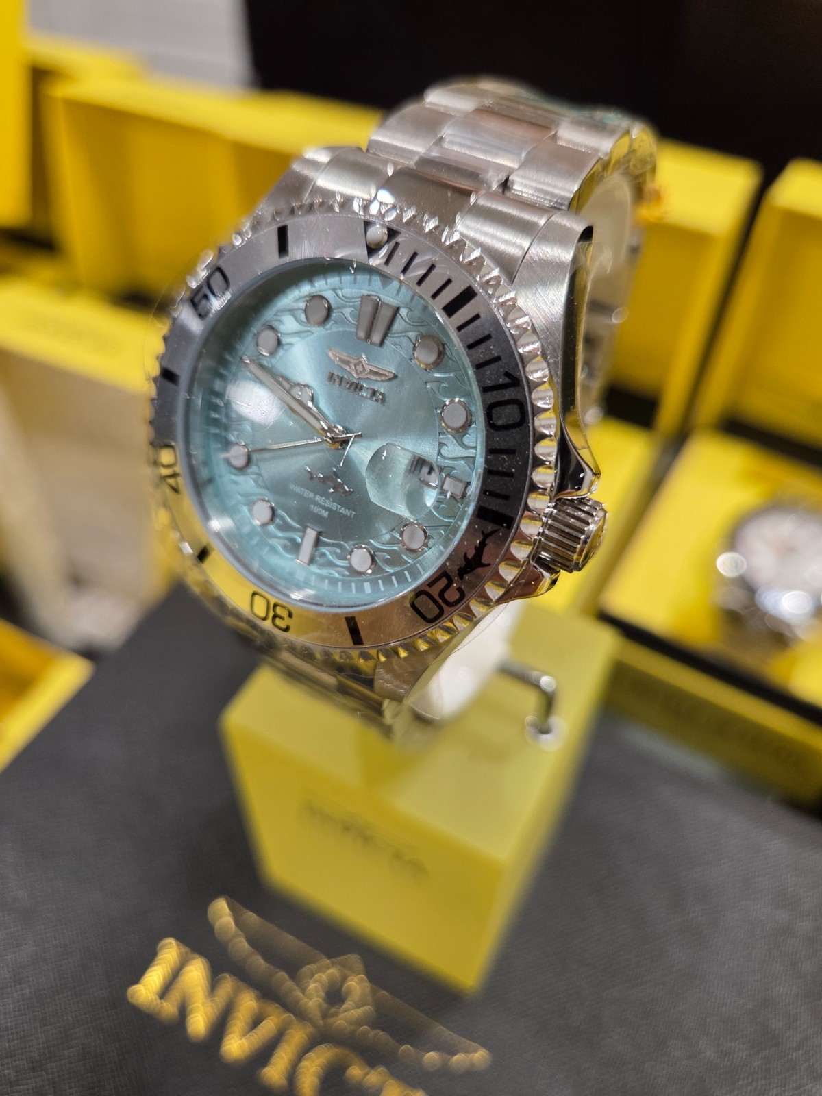 44715 – Invicta Pro Diver Currentwave Men’s Watch – 43mm, Steel