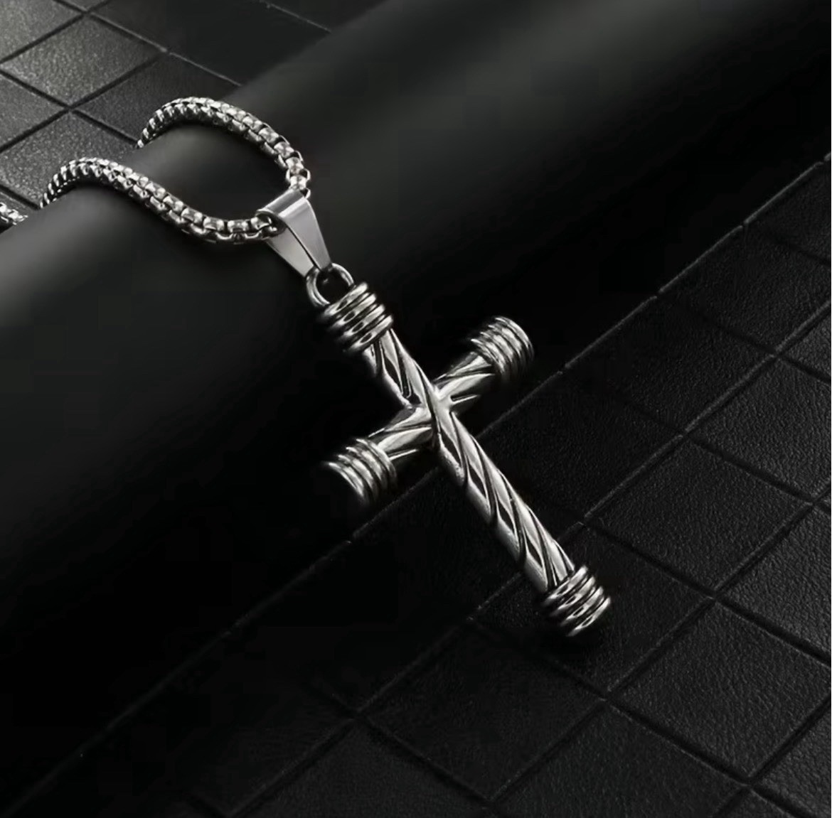 Celtic Cross Necklace 304L Stainless Steel Christian Bible Pendant Design