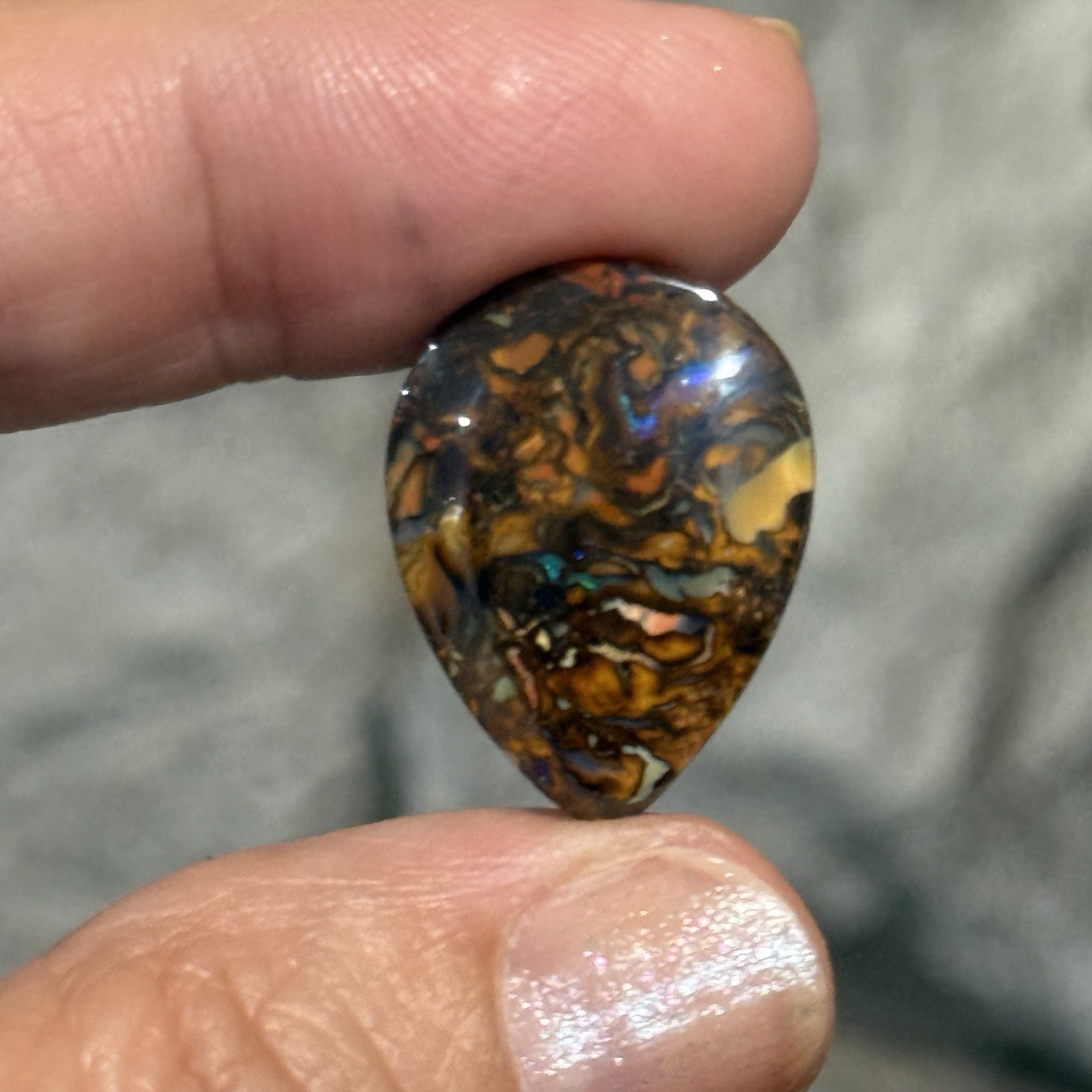 14.2ct 22.3×16.6×4.5mm Colorful Australian Koroit Boulder Opal Drop Cabochon Gem