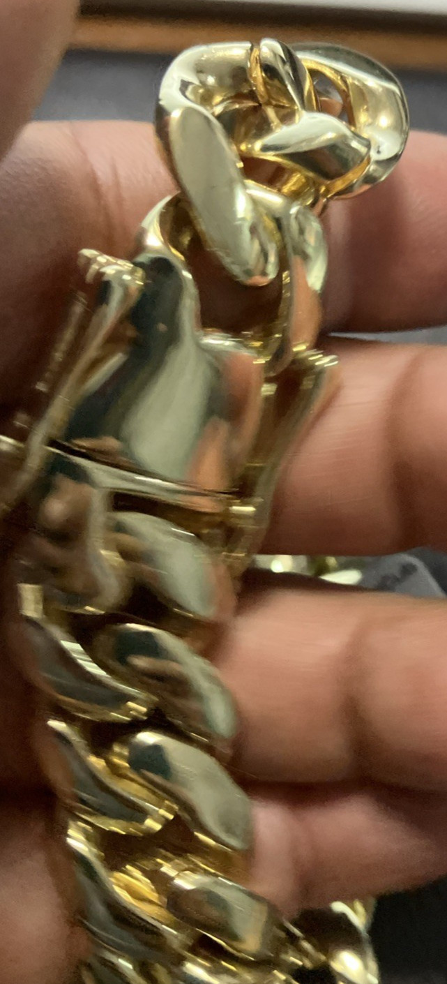Gold-Plated Base metal Brass Jumbo Bracelet 18mm 10 Inches 129 Grams