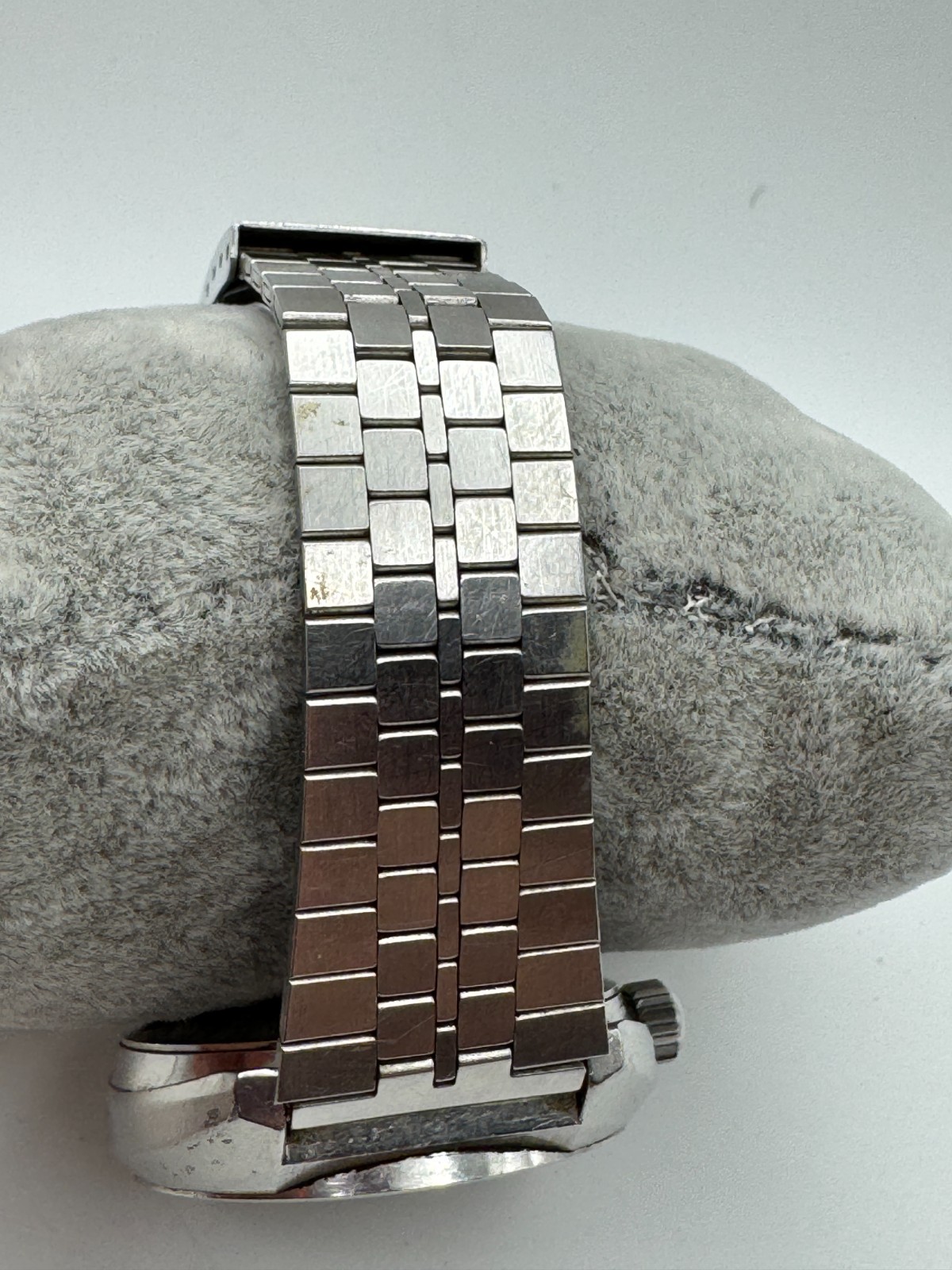 Vintage Men’s ORIENT Automatic 21 Jewels 149-10560 Silver Tone Day Date Watch