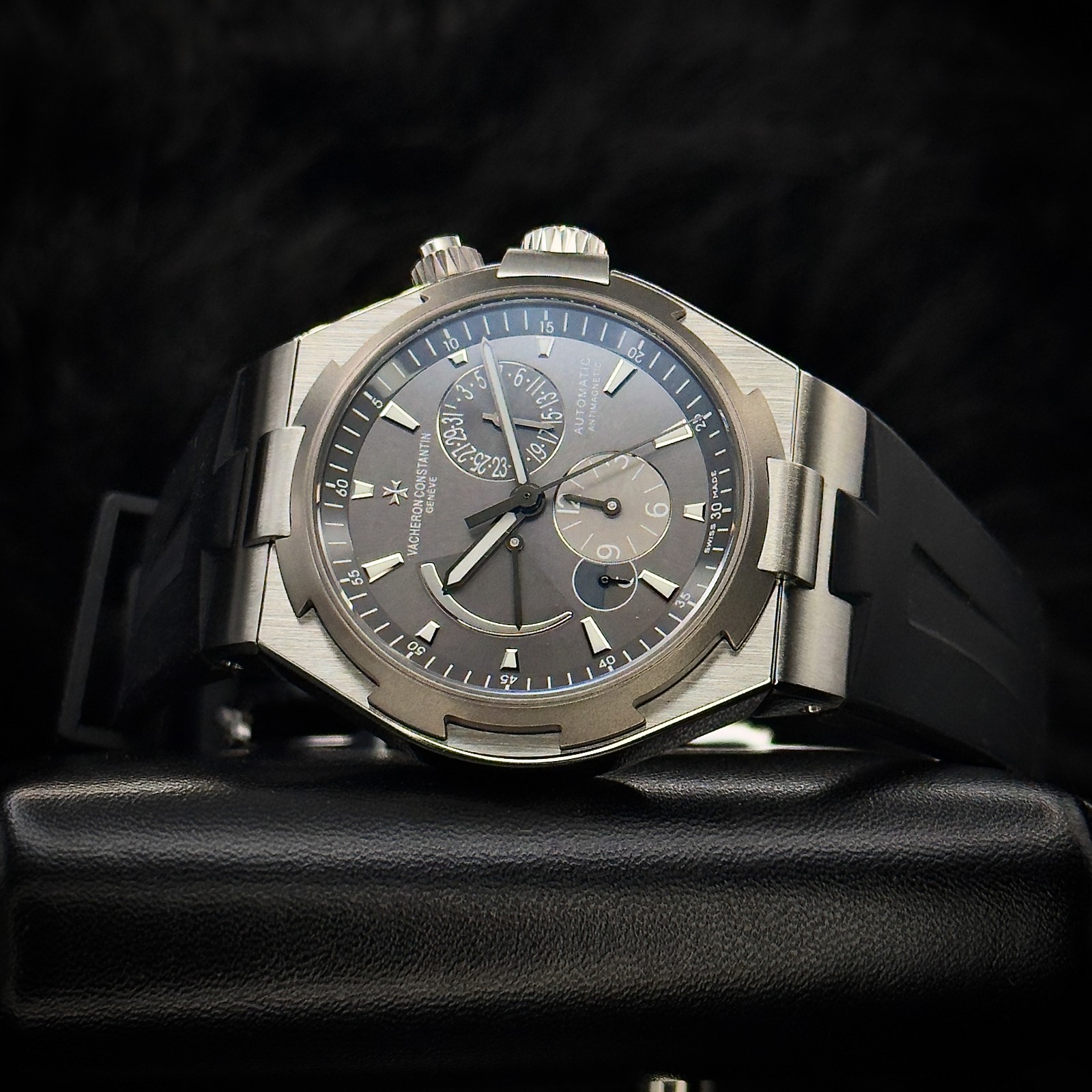 Vacheron Constantin Overseas Dual Time – Ref. 47450/000W-9511