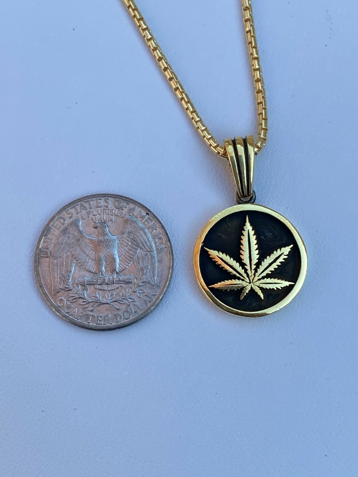 Solid 925 Sterling Silver Marijuana Weed Leaf Pendant Gold Plated Medallion